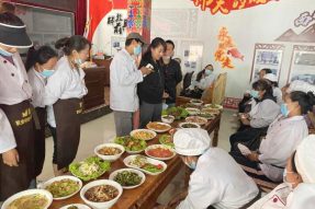 西藏林芝朗县：送技能 学技术 “旅游饭”越吃越香