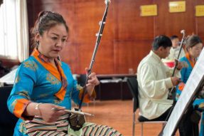 西藏首次打造新春音乐会，将于2022年1月20日、21日晚在拉萨上演