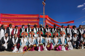 西藏江孜县：志愿服务暖人心 便民利民“零距离”