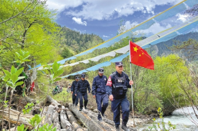 西藏林芝边境管理支队羌纳边境派出所：百姓心中的最美“警”色