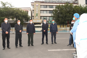 “看见你们这么辛苦，我们很心疼”，王君正这样对基层干部说！