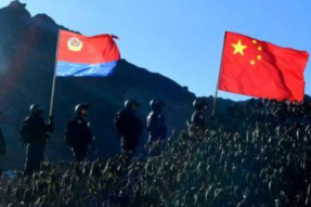 西藏亚东：移民警察守护国门一线